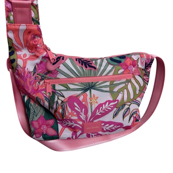 Vera Bradley rainforest print recycled material
Sling bag - Picture 3 of 13